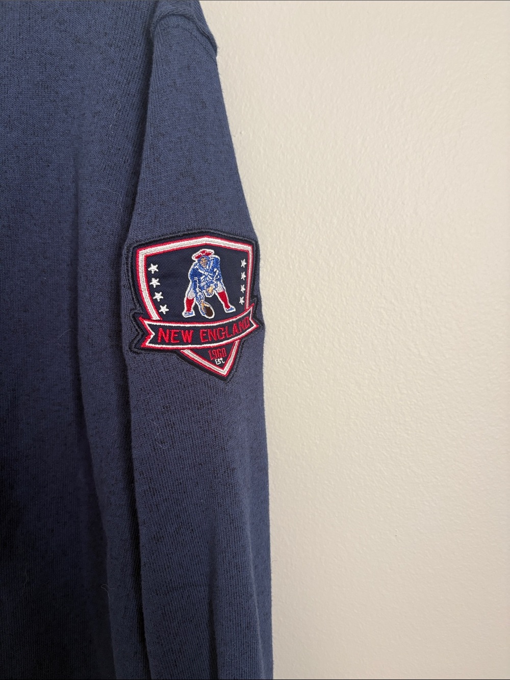Patriots Crewneck - Picture 3 of 4